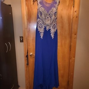 Blue dress